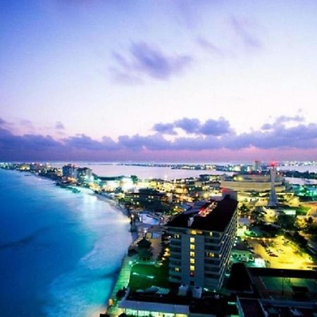شقة Cozy Ocean Front Penthouse At Marlin Beach كانكون المظهر الخارجي الصورة